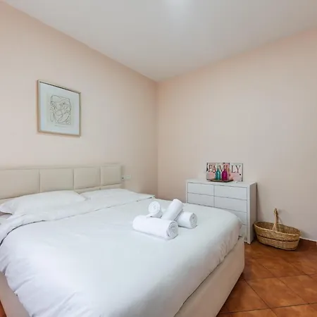 Apartament Solace By Tirana